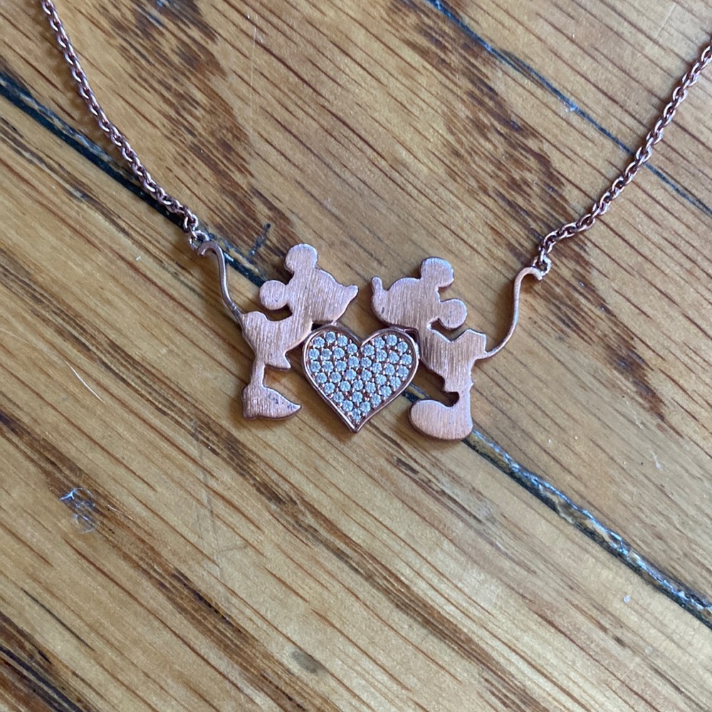Rose Gold Mickey and Minnie Mouse Kissing Necklace